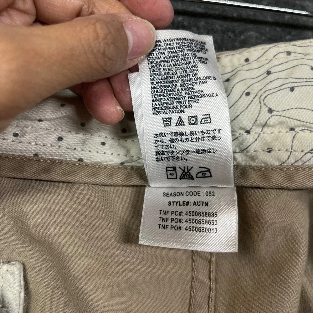 The North Face Cargo Pants Mens 36 Beige Good Utility Hiking Flat Front Cotton
